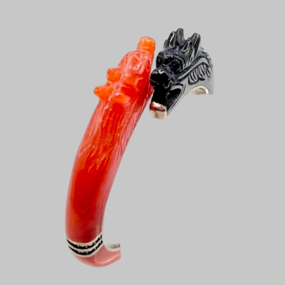 Chinese Dragon Carnelian Onyx Silver Bangle - Picture 14 of 15